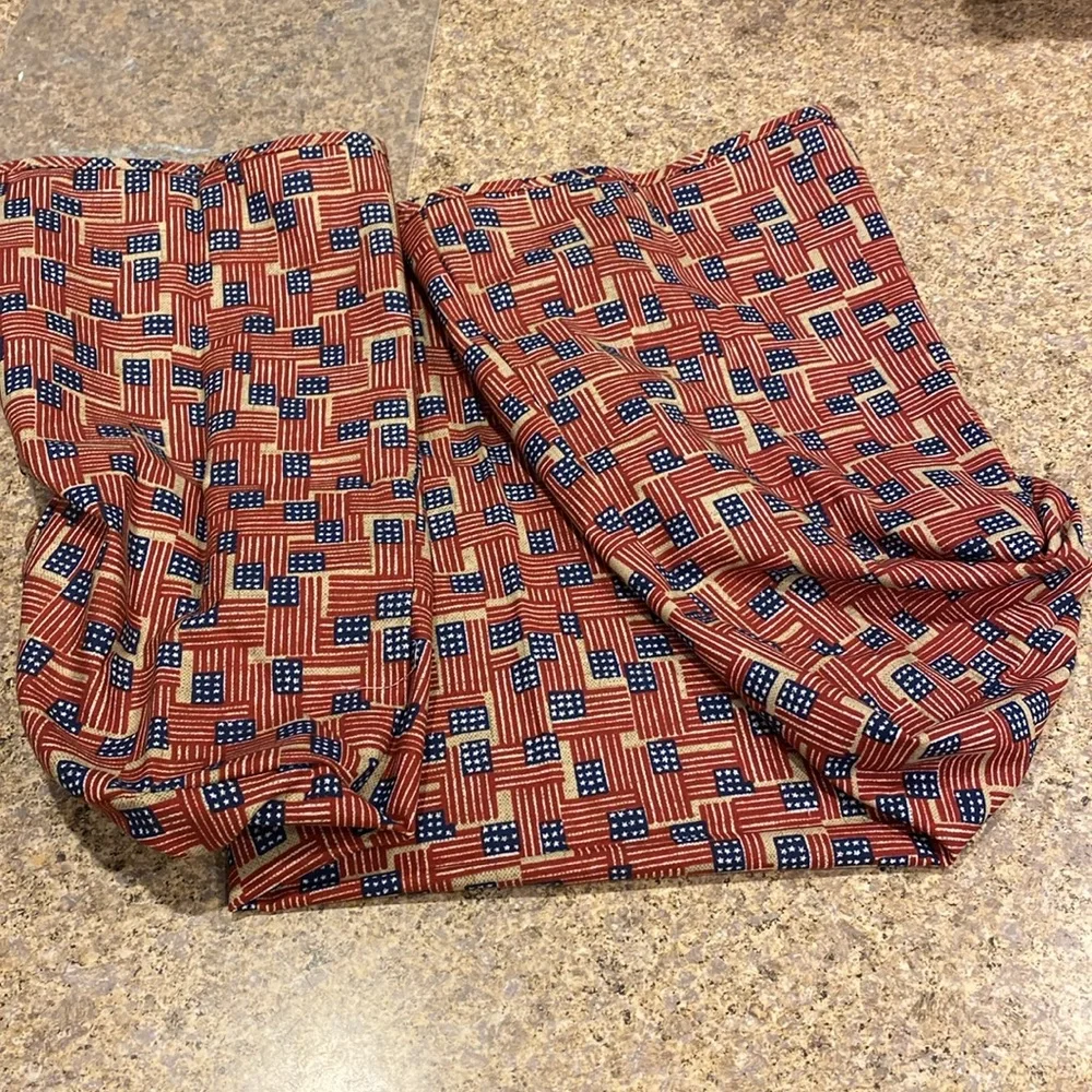 NIP Longaberger XL Oval Picnic Fabric Basket Liner 20509140 Patriotic Flag